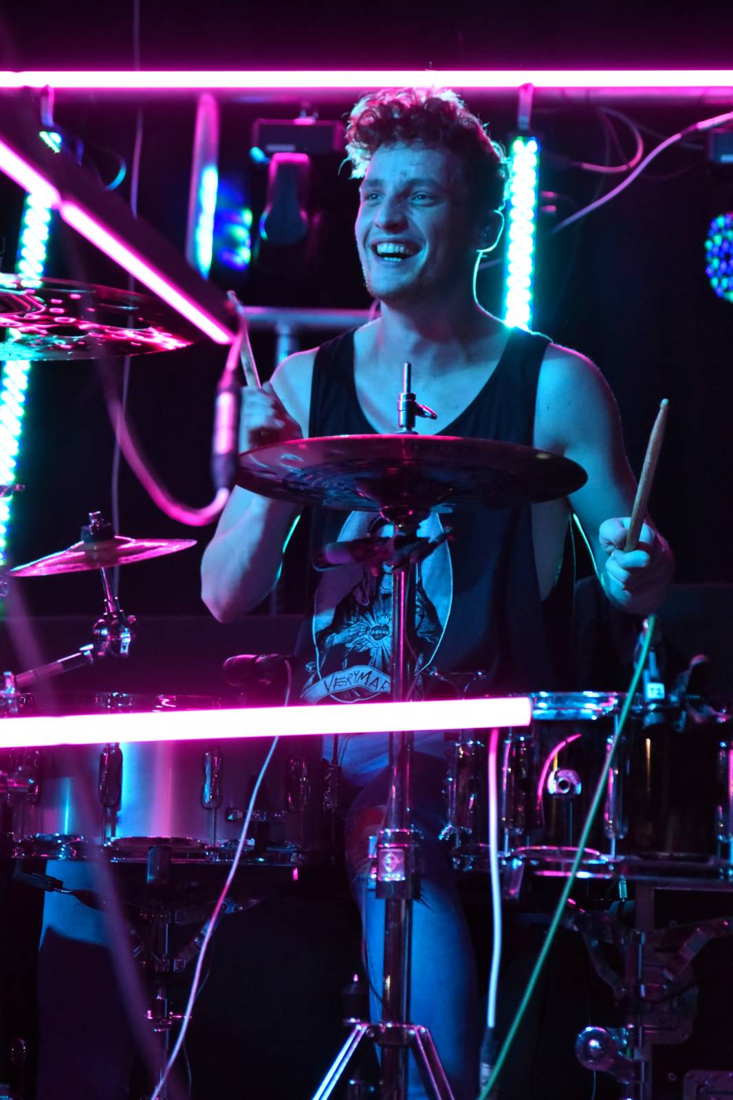 Sofian Medjmedj rozdával v Plzni energii, od fanynky si vysloužil růži