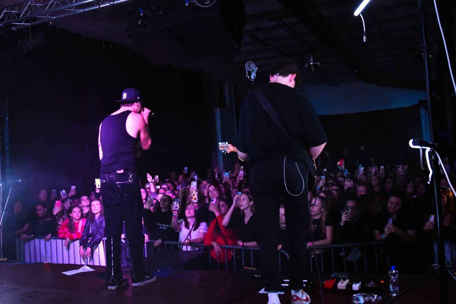 Sofian Medjmedj rozdával v Plzni energii, od fanynky si vysloužil růži