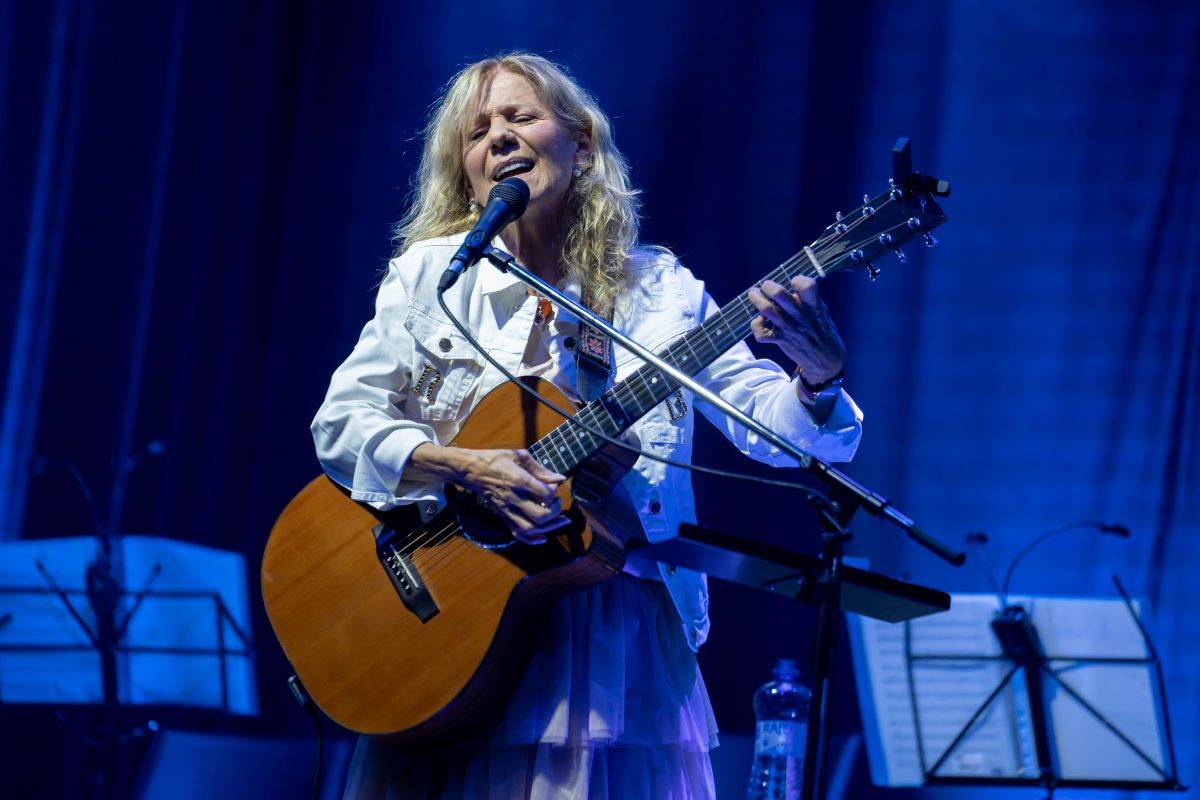 Lenka Filipová zpívala v Brně v několika jazycích, diváci ji odměnili standing ovation