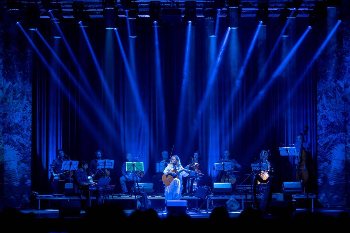 Lenka Filipová zpívala v Brně v několika jazycích, diváci ji odměnili standing ovation