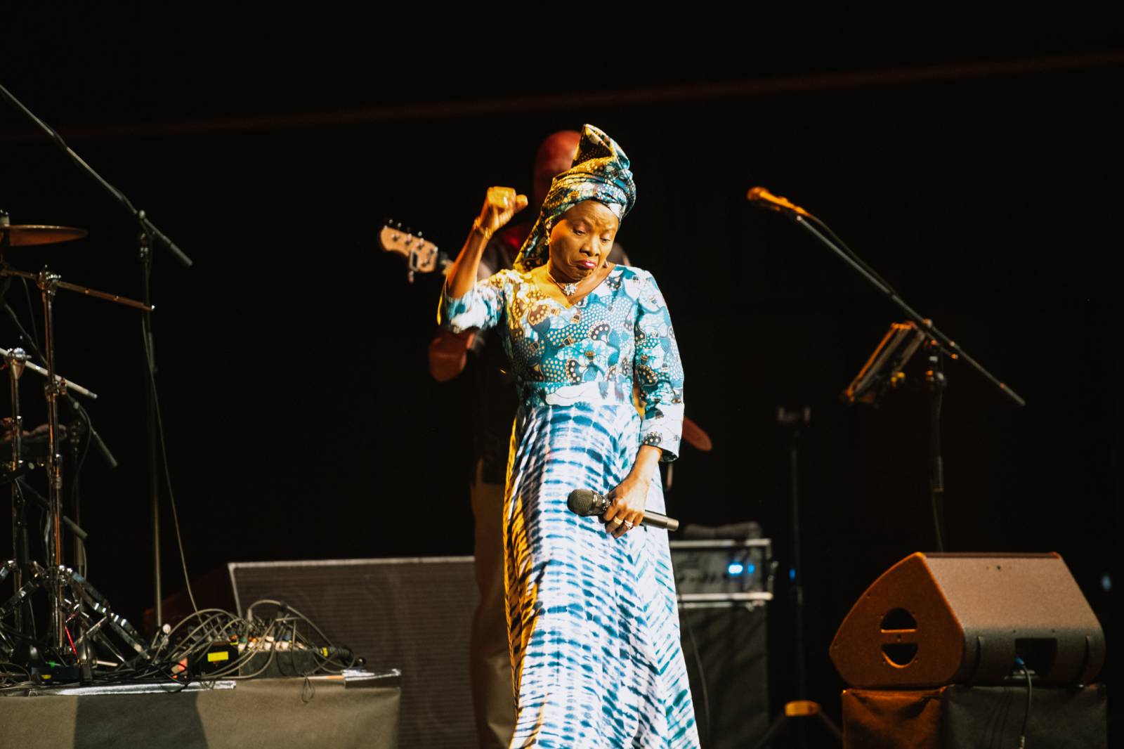 Angélique Kidjo ohromila svým hlasem Forum Karlín, přednesla mu svou verzi kultovního alba Talking Heads