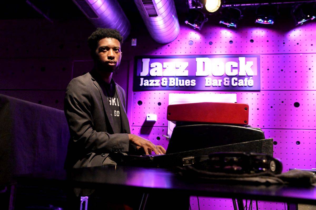 Kurt Elling & Charlie Hunter ohromili Jazz Dock