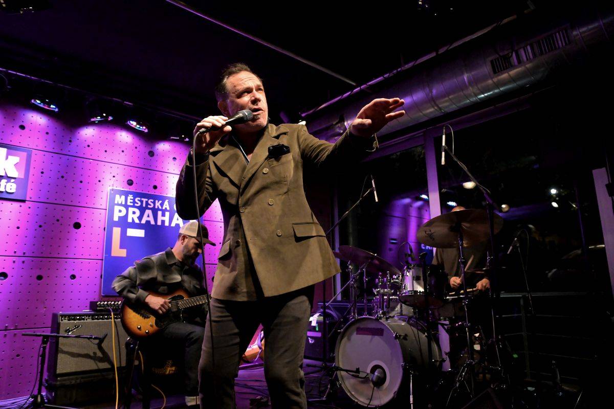 Kurt Elling & Charlie Hunter ohromili Jazz Dock