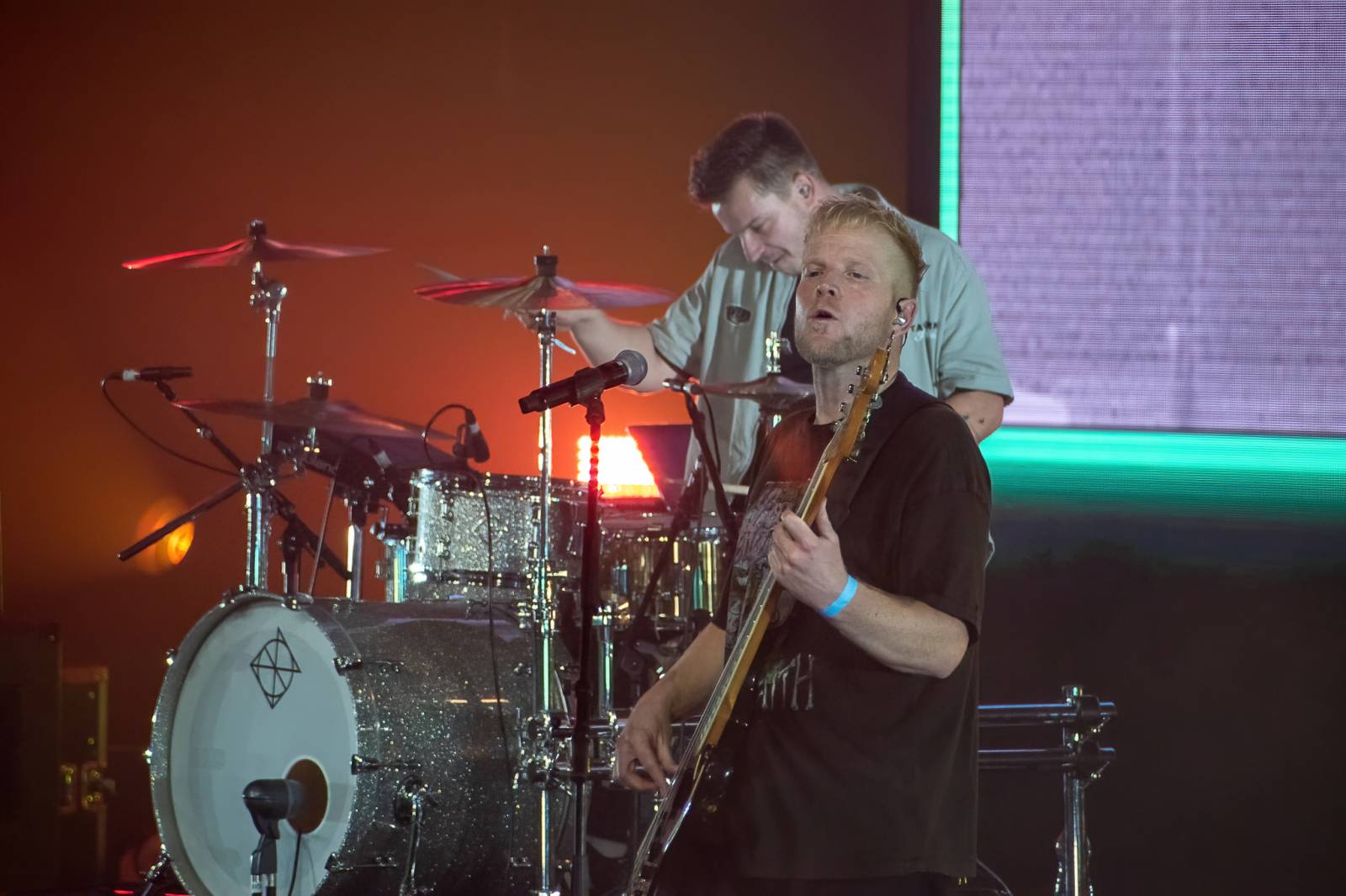 Mirai zavítali do Pardubic, střihli si duet s Márdim z fiXy a převzali si stříbrného slavíka