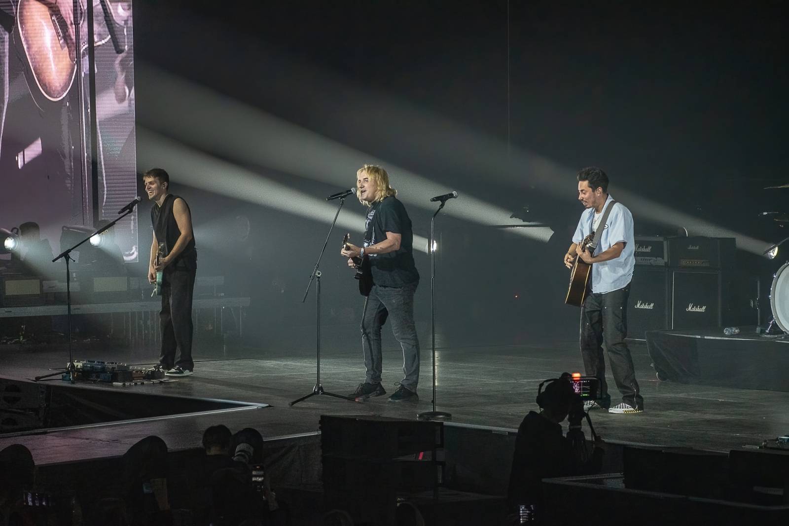 Mirai zavítali do Pardubic, střihli si duet s Márdim z fiXy a převzali si stříbrného slavíka