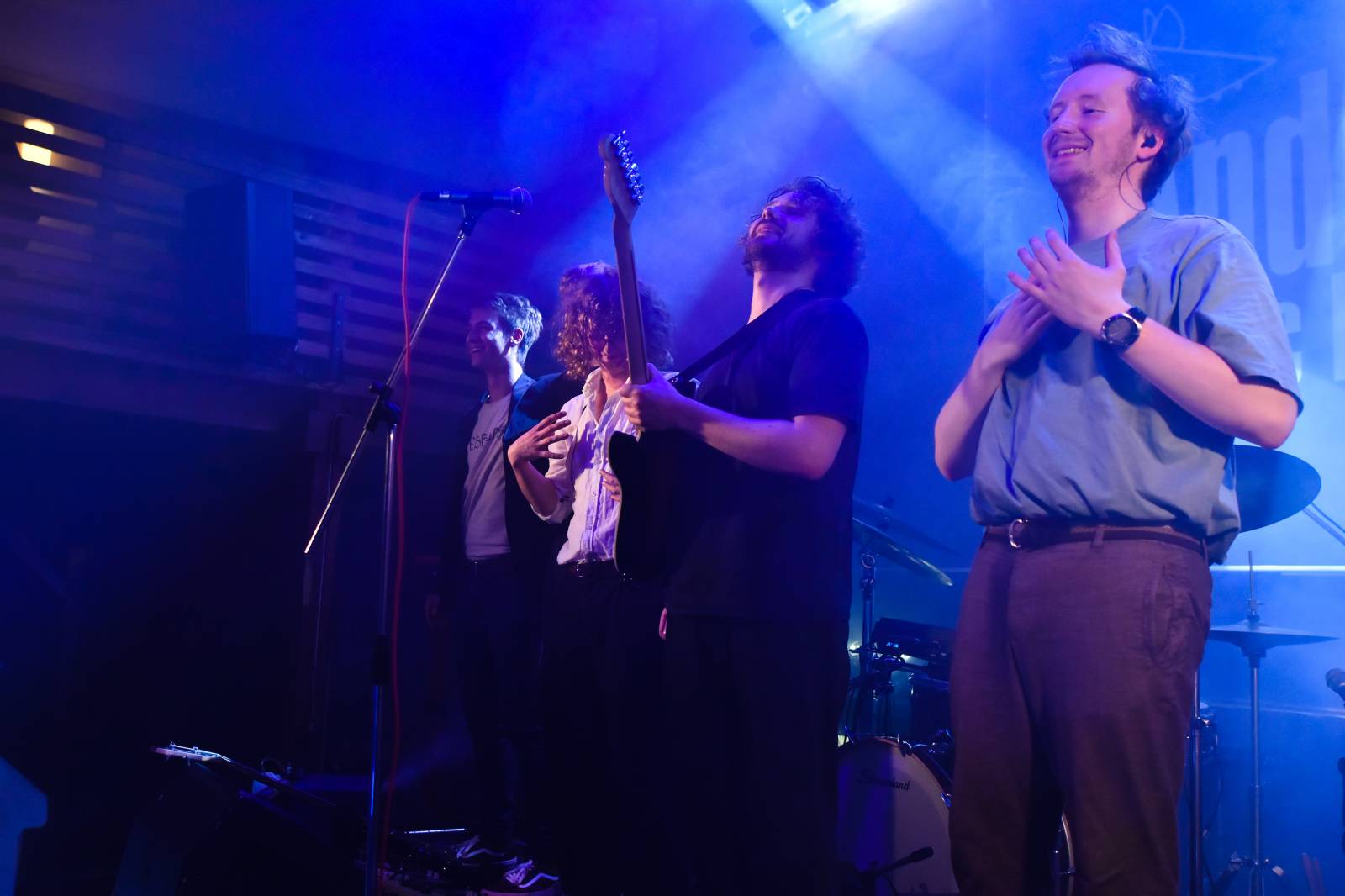 Page Turners přivezli do Plzně novou desku Mirror View