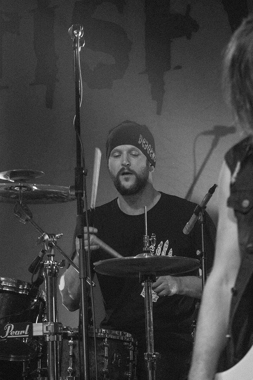 Českými Budějovicemi otřásl Dead End. Zahráli Born From Pain, Pyogenesis, The Agony, Gutalax i Satisfucktion