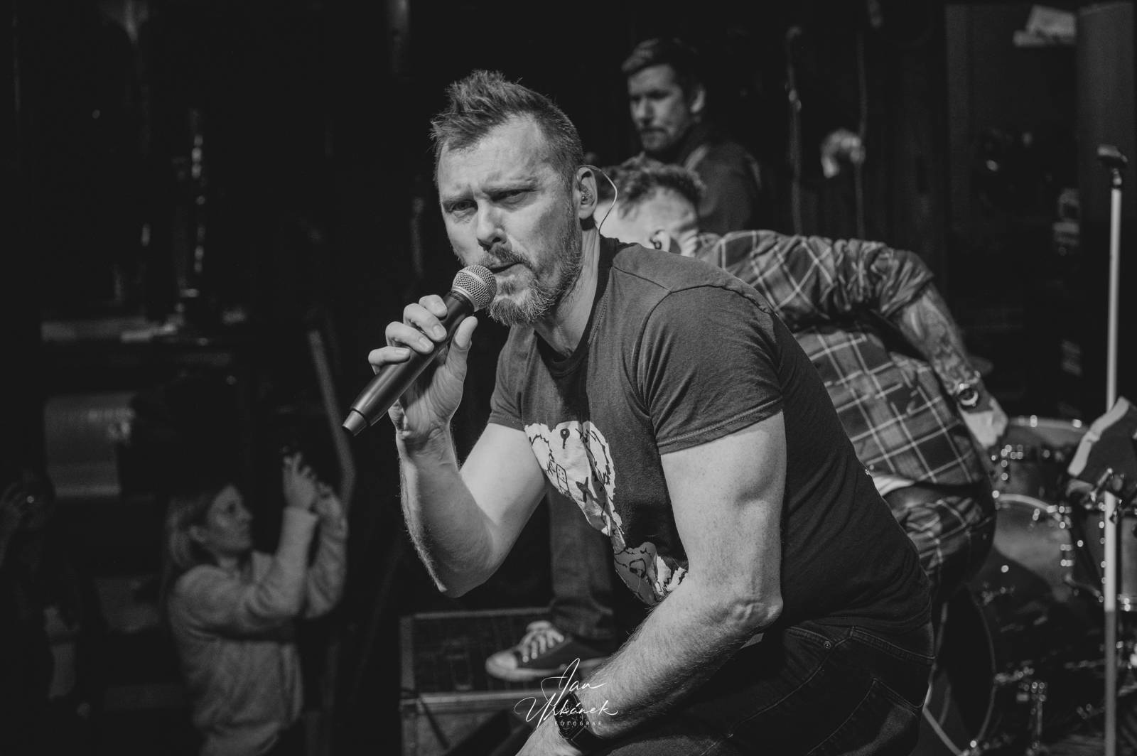 Opuštěný děti dorazily do Teplic. ZakázanÝovoce a Koblížci měli energie na rozdávání