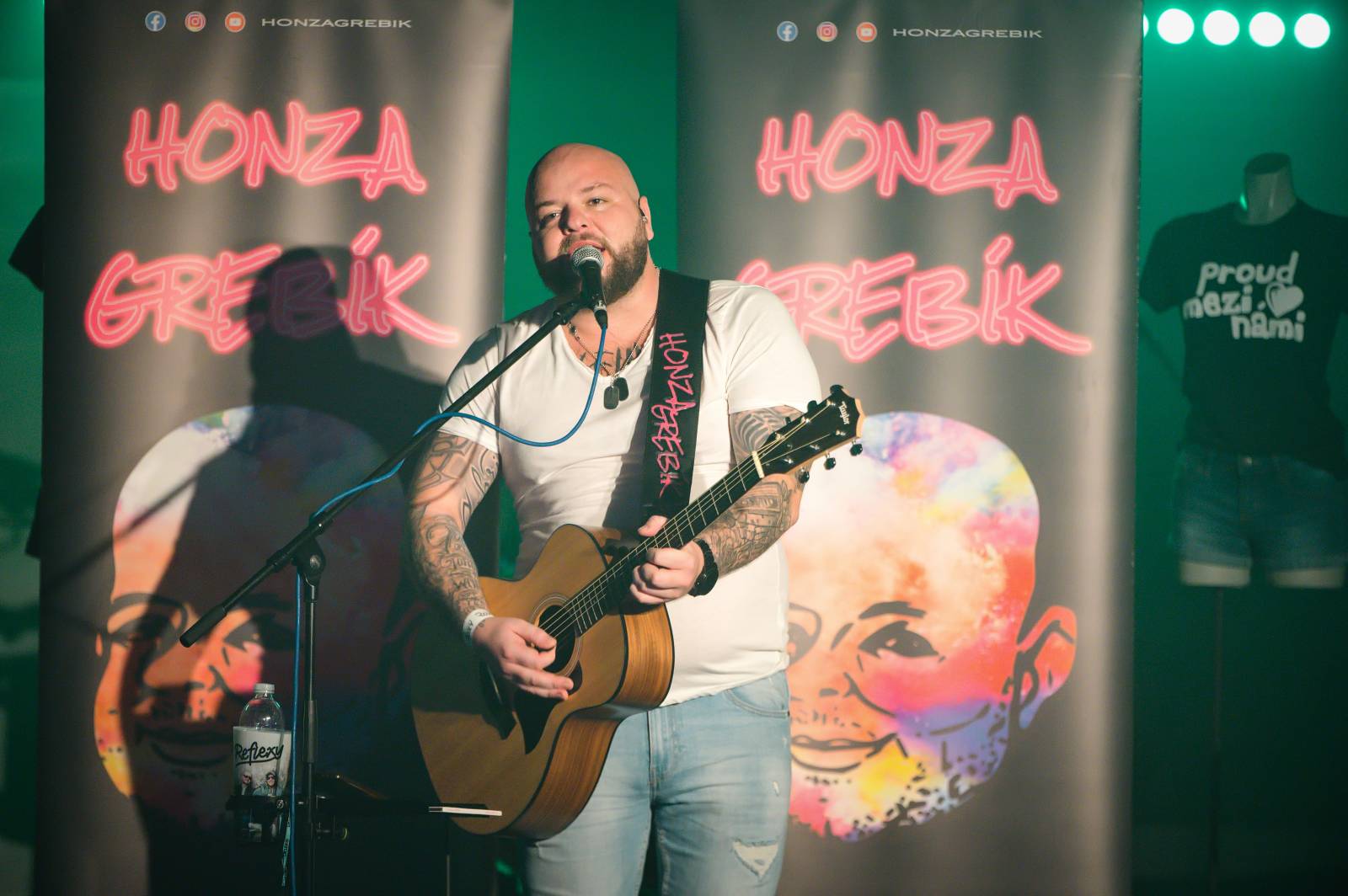 Reflexy přehráli v Třebíči své největší hity, sekundoval jim Honza Grebík