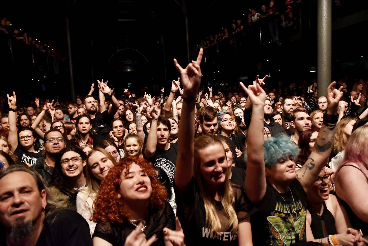 Halestorm rozpoutali v SaSaZu pořádnou bouři, předskakovali jim Black Veil Brides