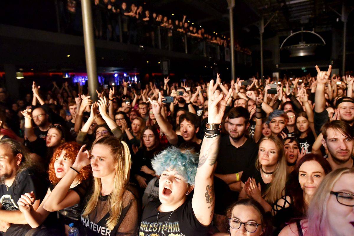 Halestorm rozpoutali v SaSaZu pořádnou bouři, předskakovali jim Black Veil Brides