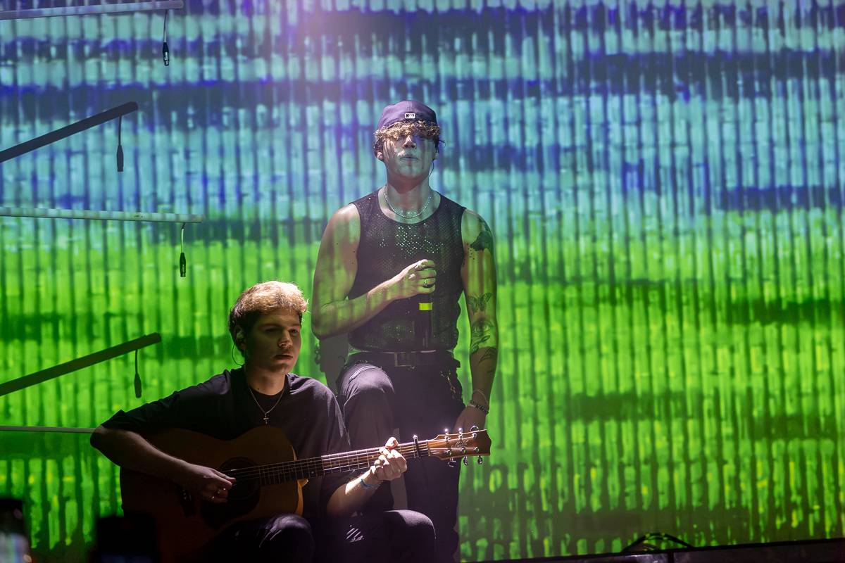 Sofian Medjmedj znovu vyprodal pražskou Roxy. Pokřtil nové album a oznámil svůj dosud největší koncert