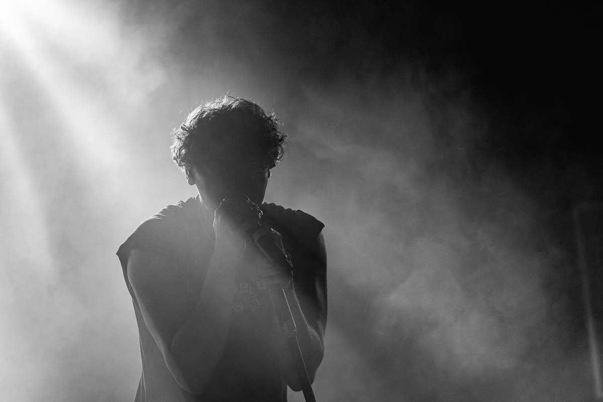 Sofian Medjmedj znovu vyprodal pražskou Roxy. Pokřtil nové album a oznámil svůj dosud největší koncert