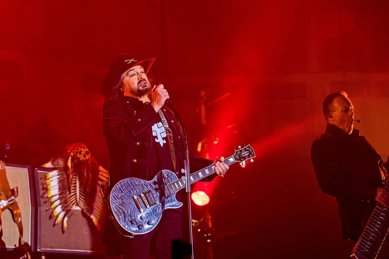 Černý kočky mokrý žáby ovládly České Budějovice. Lucie tam odstartovala oslavy 30 let ikonického alba