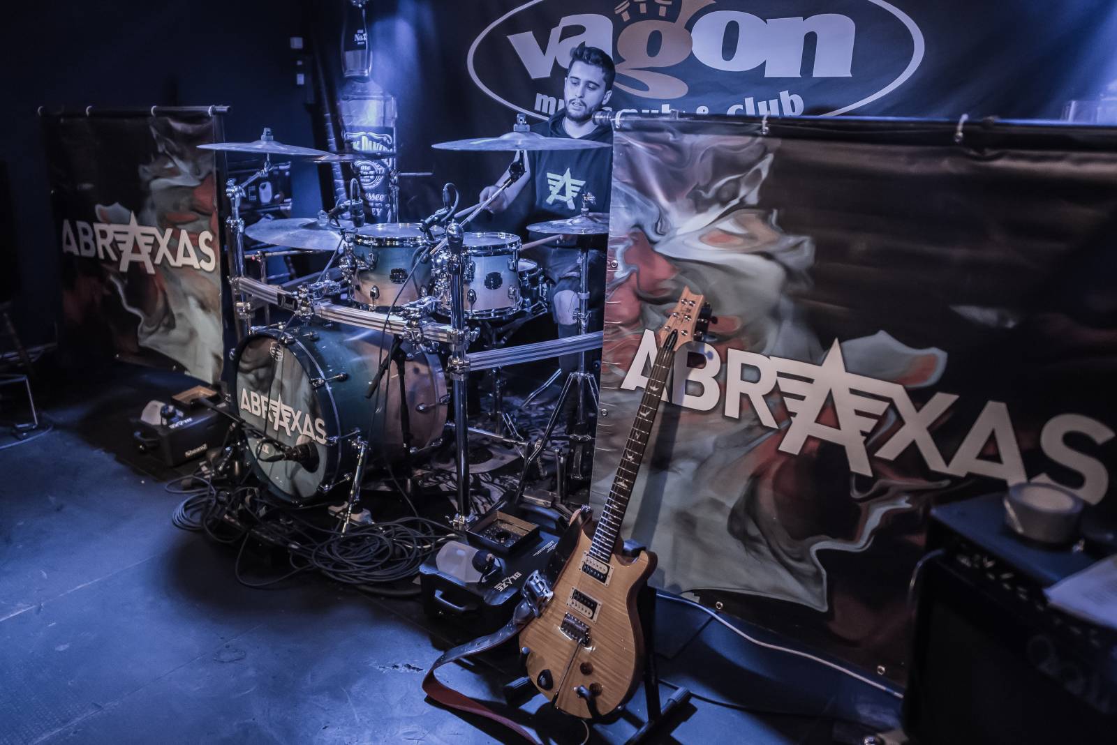 Abraxas se zastavili v pražském Vagonu, sázeli hit za hitem