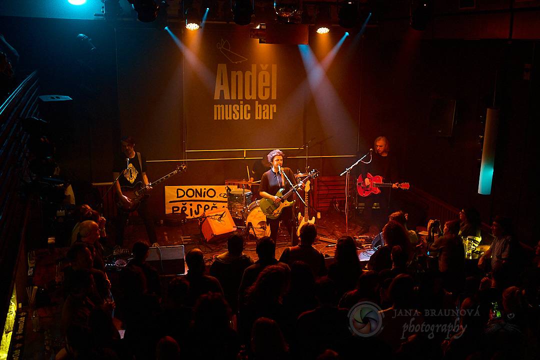 Mucha roztancovala Anděl Music Bar v Plzni