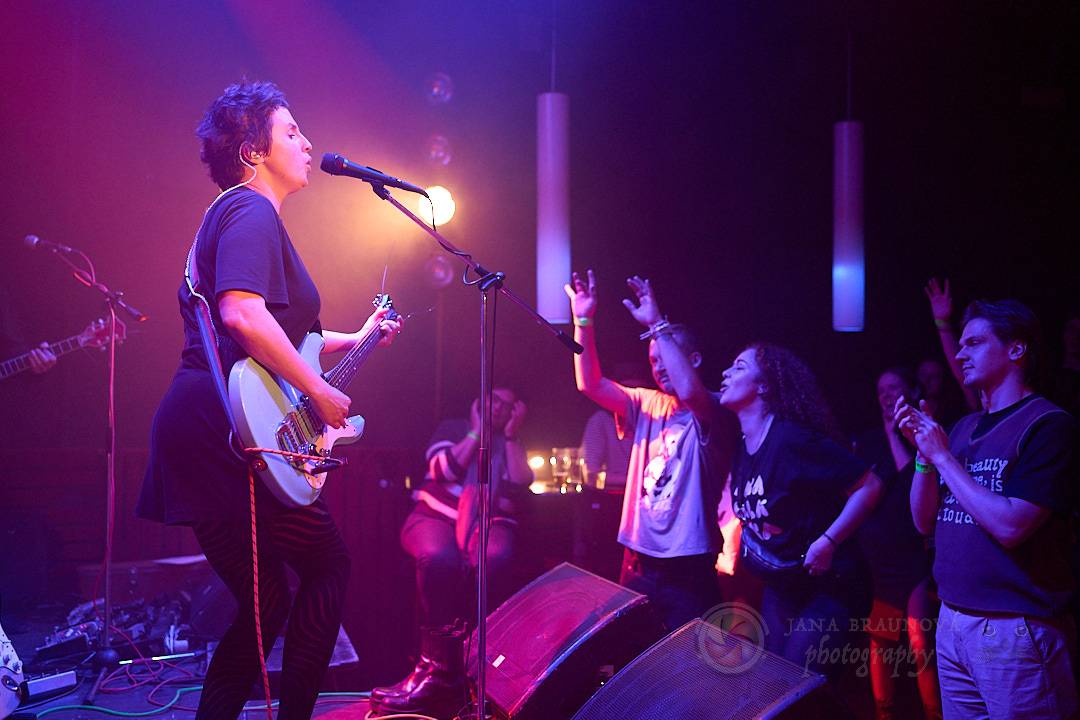 Mucha roztancovala Anděl Music Bar v Plzni