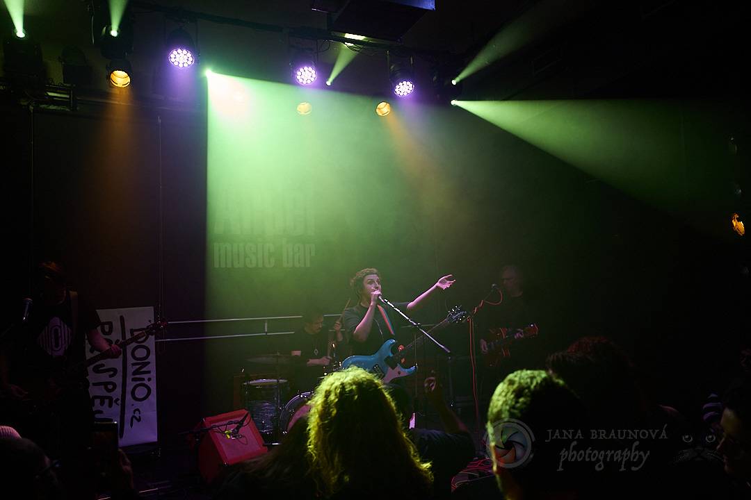 Mucha roztancovala Anděl Music Bar v Plzni