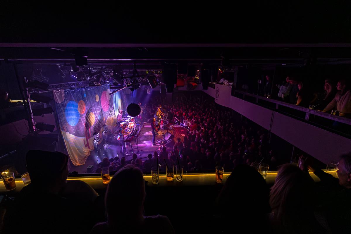 Mig 21 končí v Praze své turné. Ukázali, jak zní všechny barvy duhy 