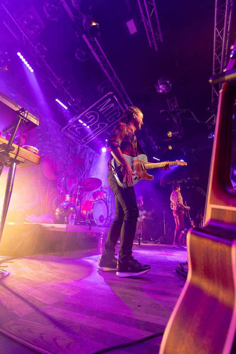 Mig 21 končí v Praze své turné. Ukázali, jak zní všechny barvy duhy 