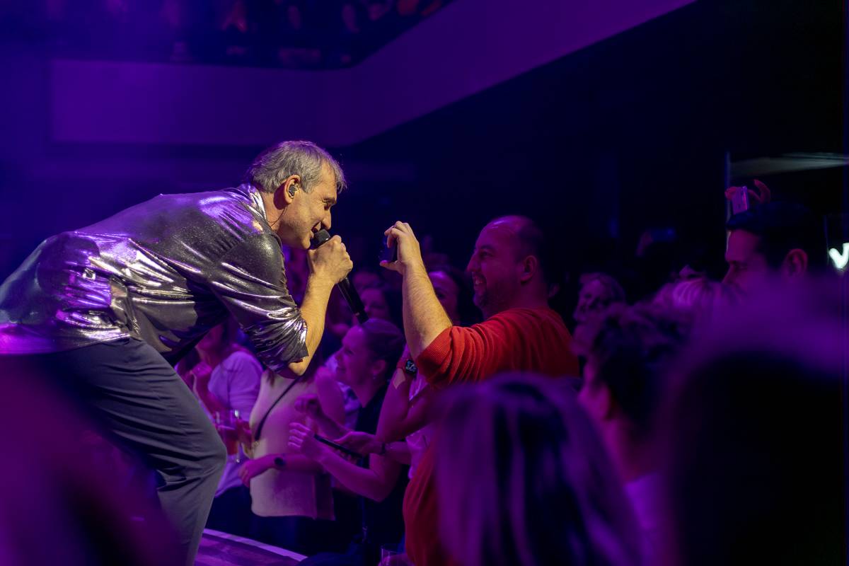 Mig 21 končí v Praze své turné. Ukázali, jak zní všechny barvy duhy 