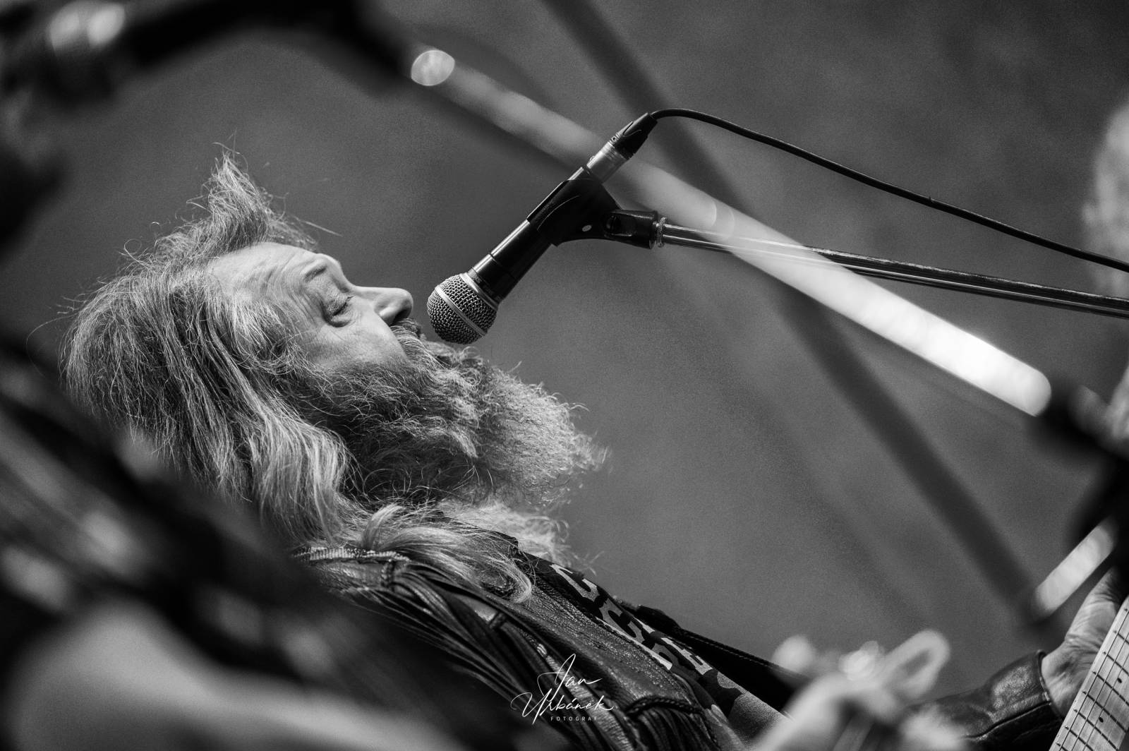 Creedence Clearwater Revived i nadále šíří odkaz bandu Johna Fogertyho, do Prahy přivezli pohodovou atmosféru