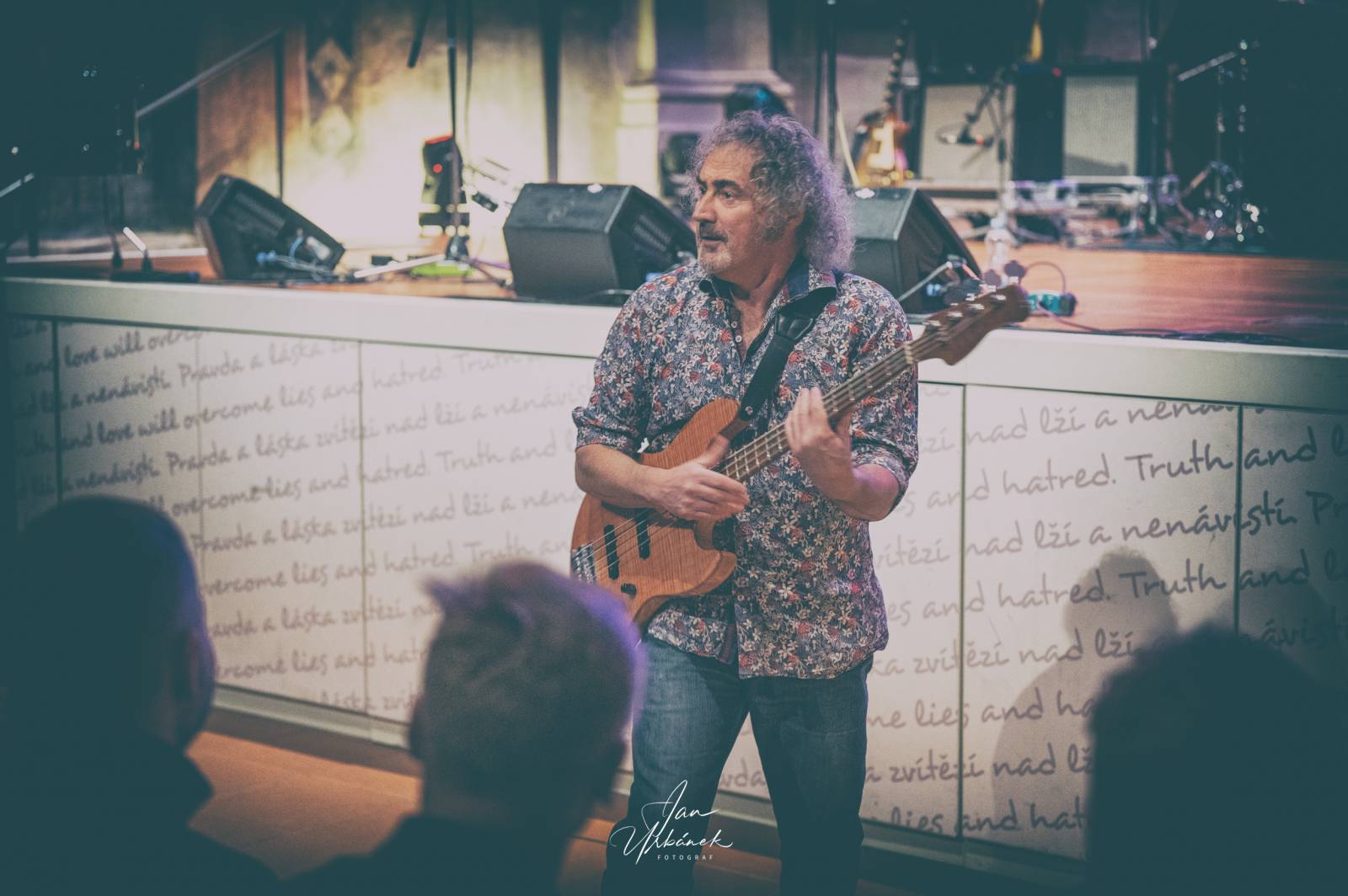 Creedence Clearwater Revived i nadále šíří odkaz bandu Johna Fogertyho, do Prahy přivezli pohodovou atmosféru