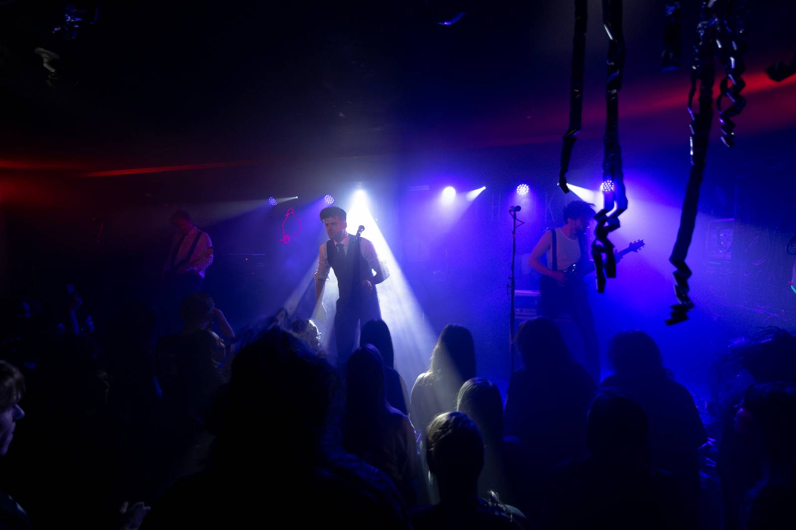 John Wolfhooker se vrátili do Rock Café v Praze, večer otevřeli němečtí The Hirsch Effekt