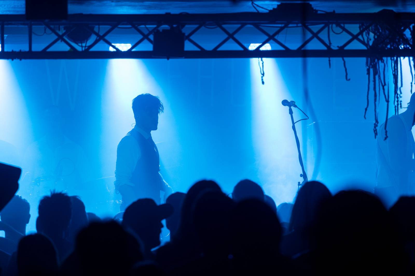 John Wolfhooker se vrátili do Rock Café v Praze, večer otevřeli němečtí The Hirsch Effekt