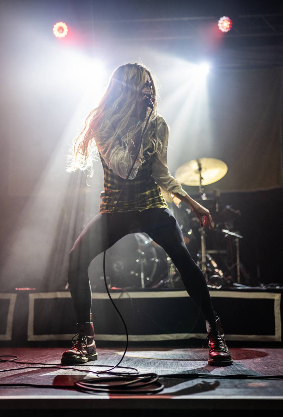 Aby i znevýhodněné děti měly krásné Vánoce. Lenny, Annabelle a Dashi Stardust v Roxy podpořily charitativní akci