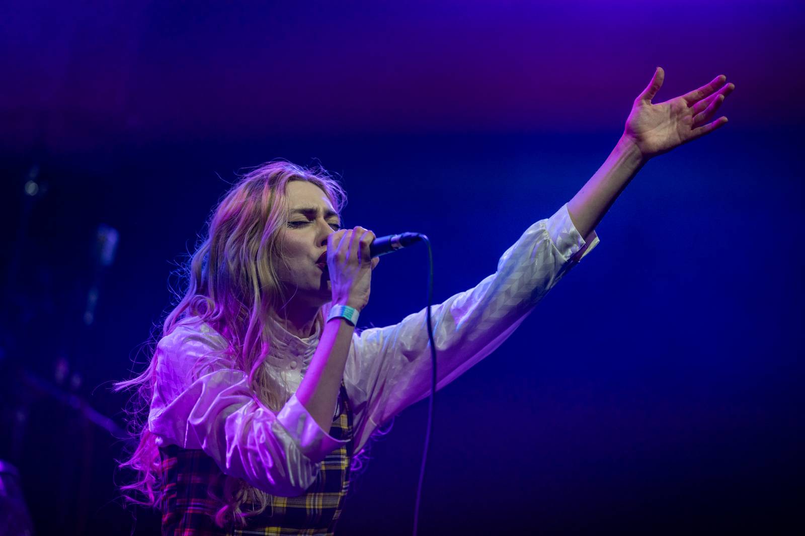 Aby i znevýhodněné děti měly krásné Vánoce. Lenny, Annabelle a Dashi Stardust v Roxy podpořily charitativní akci