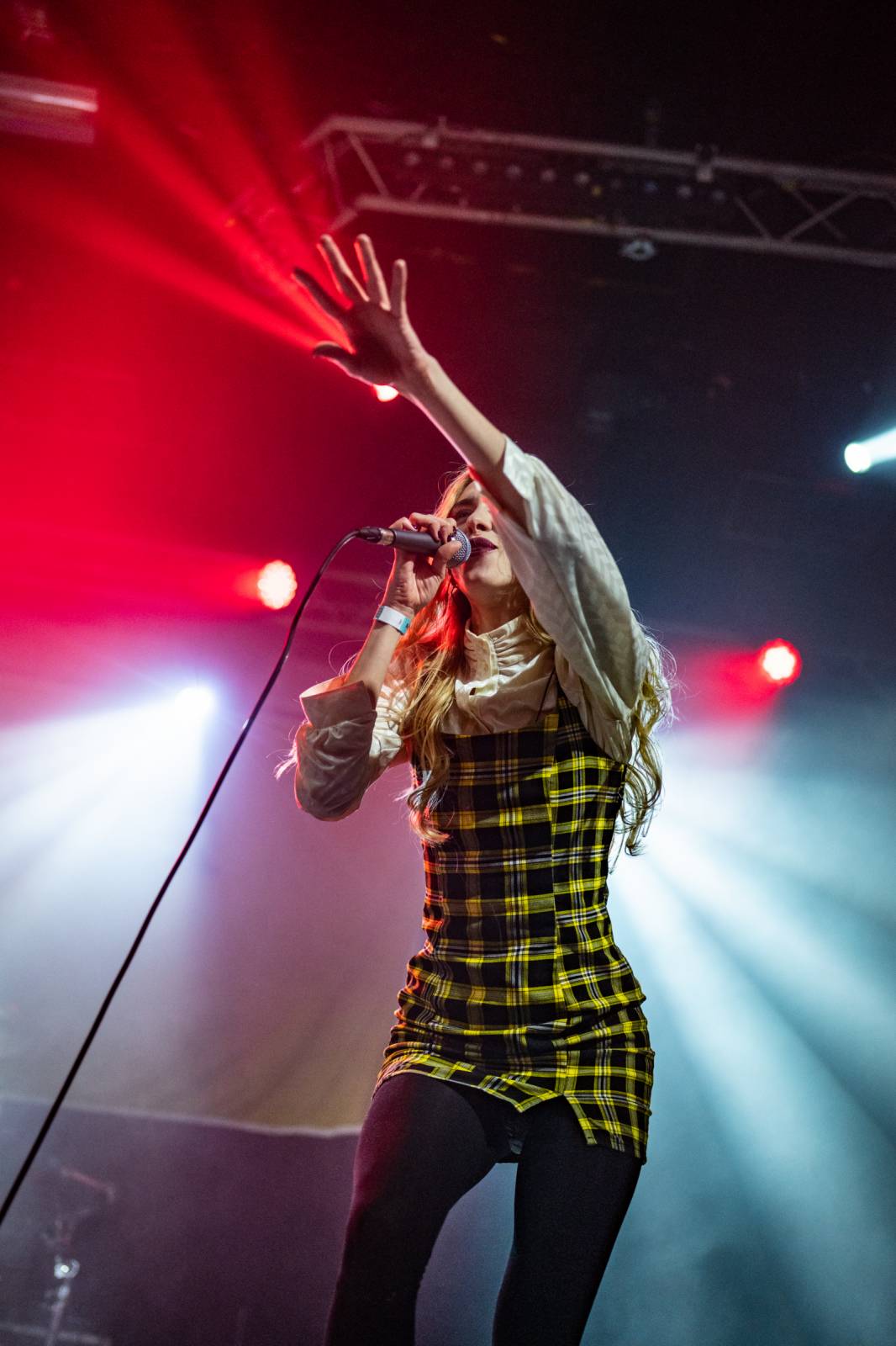 Aby i znevýhodněné děti měly krásné Vánoce. Lenny, Annabelle a Dashi Stardust v Roxy podpořily charitativní akci