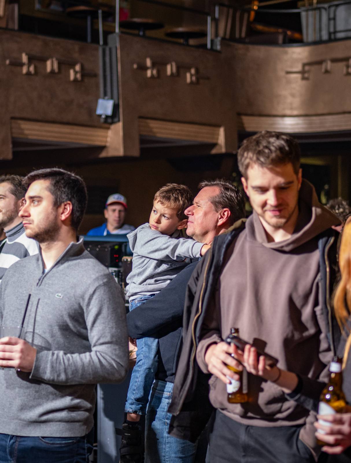 Aby i znevýhodněné děti měly krásné Vánoce. Lenny, Annabelle a Dashi Stardust v Roxy podpořily charitativní akci