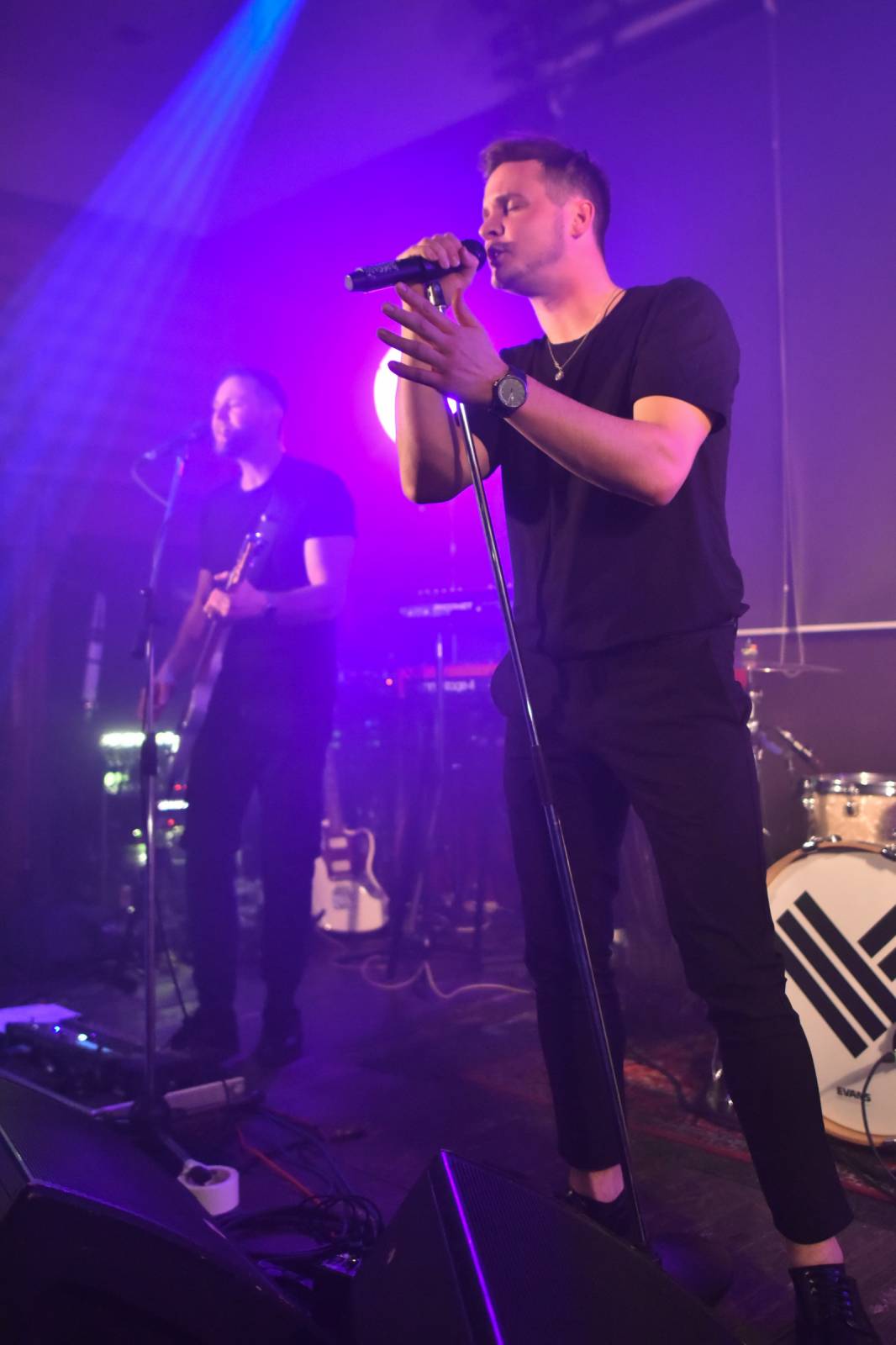 Like-it vyjeli na první turné, v Plzni slavili narozeniny svého zvukaře