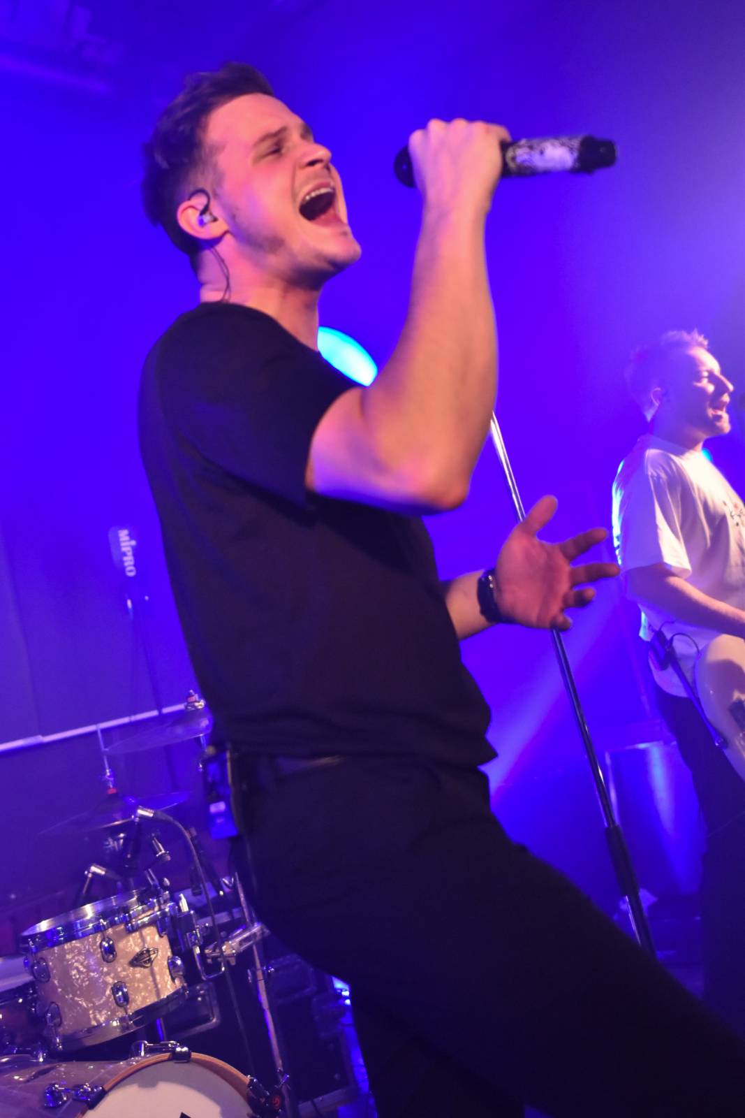 Like-it vyjeli na první turné, v Plzni slavili narozeniny svého zvukaře