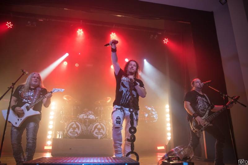 Arakain slaví na klubovém turné 40 let, v Herálci s ním zahrála Argema