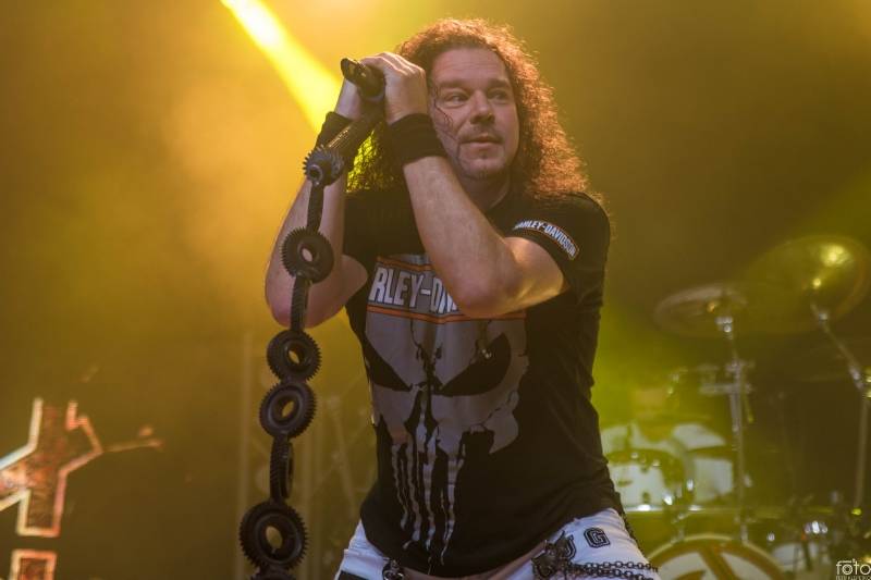 Arakain slaví na klubovém turné 40 let, v Herálci s ním zahrála Argema