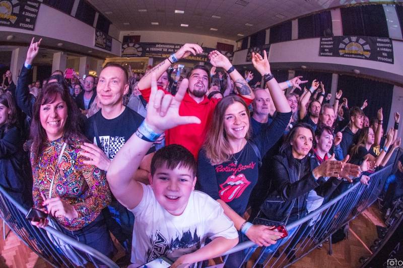 Arakain slaví na klubovém turné 40 let, v Herálci s ním zahrála Argema