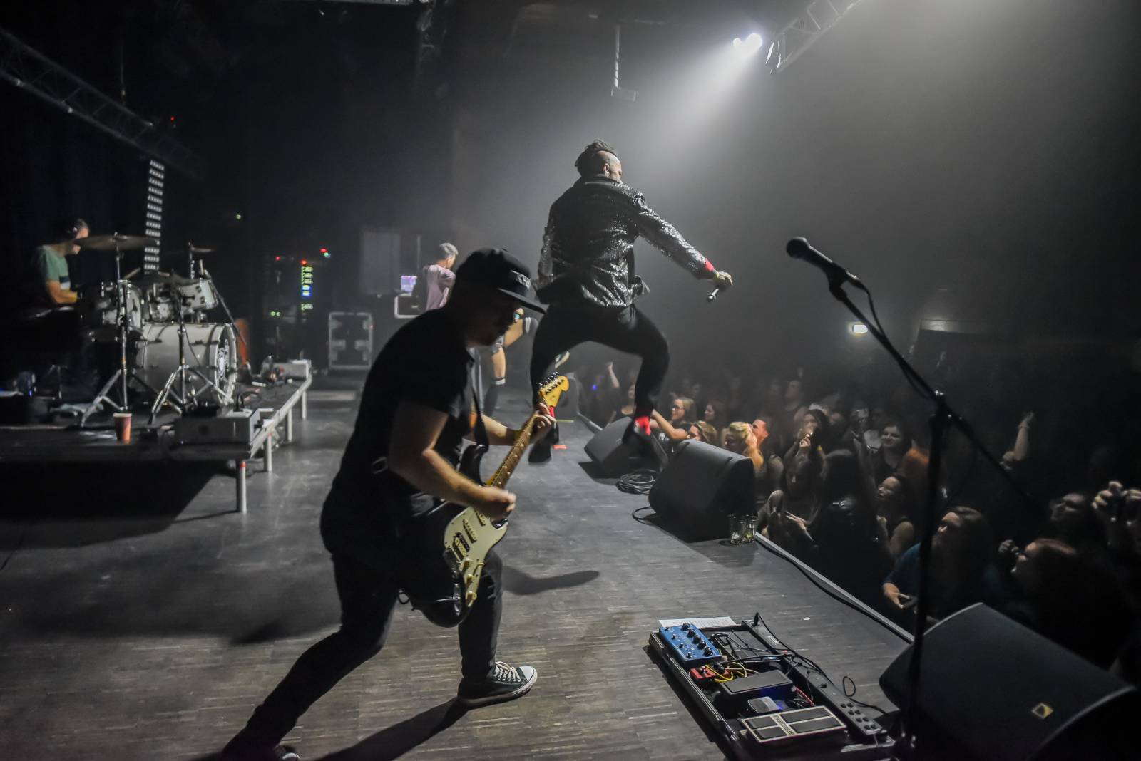 Skyline zakončili v Praze své podzimní turné, Roxy si zcela podmanili