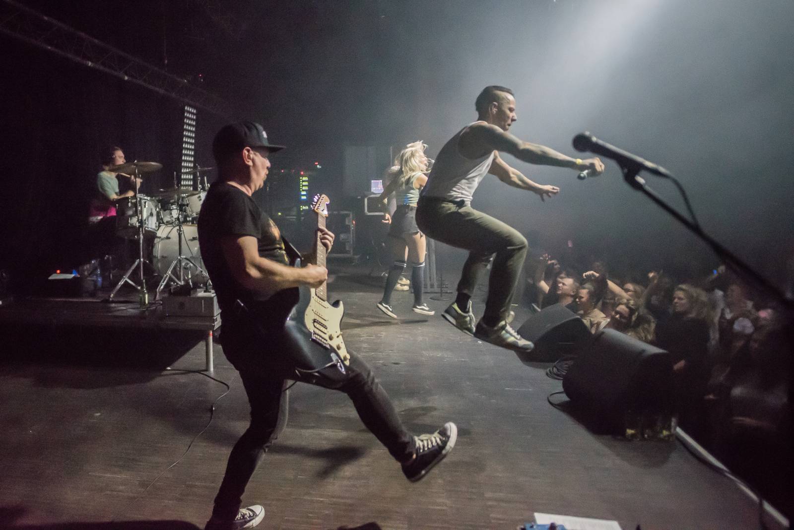 Skyline zakončili v Praze své podzimní turné, Roxy si zcela podmanili