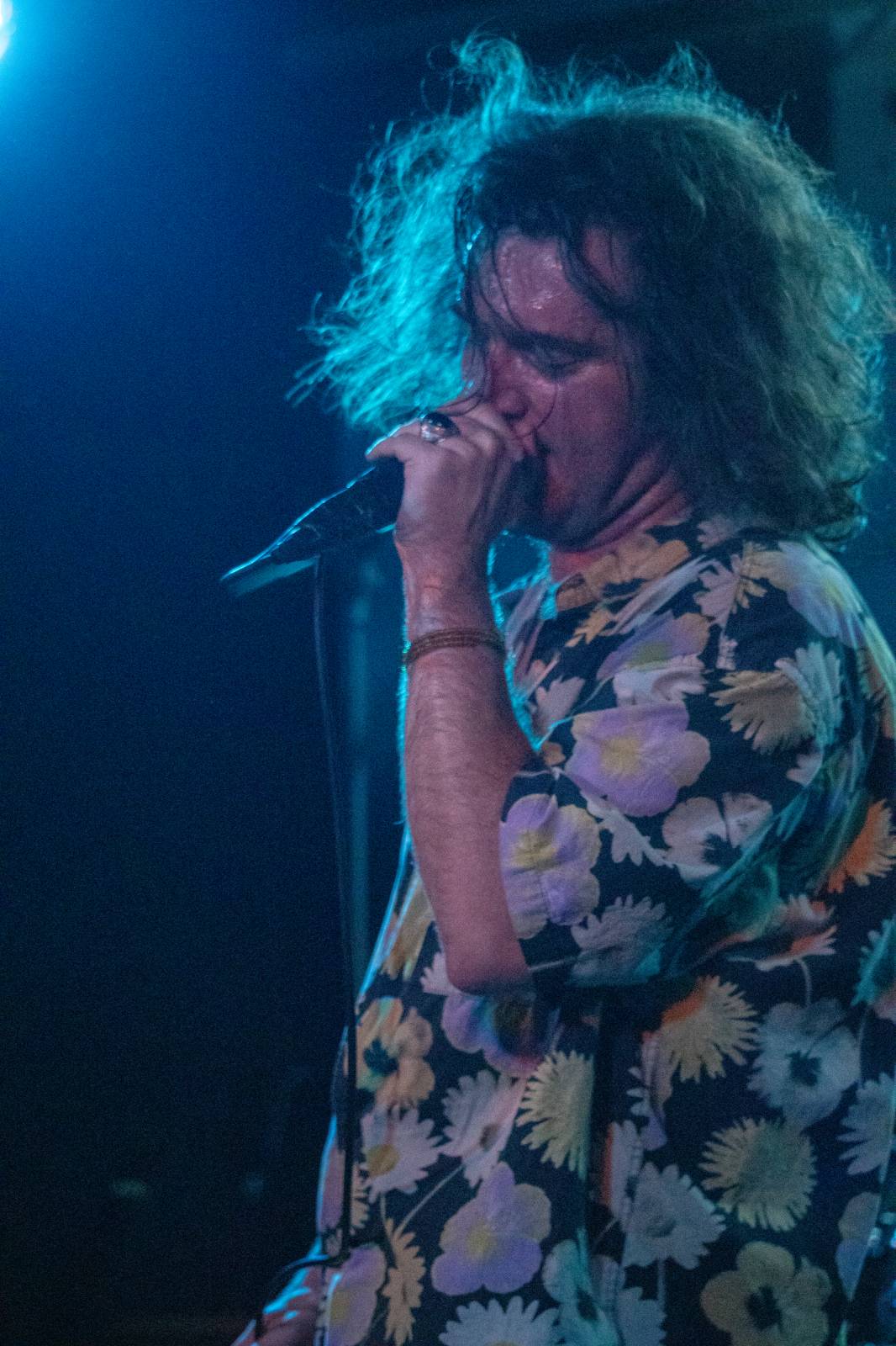 Rok 2023 objektivem fotografů | Linda Trnková nafotila přes 150 kapel. Vyrazila na Brutal Assault i Basinfirefest