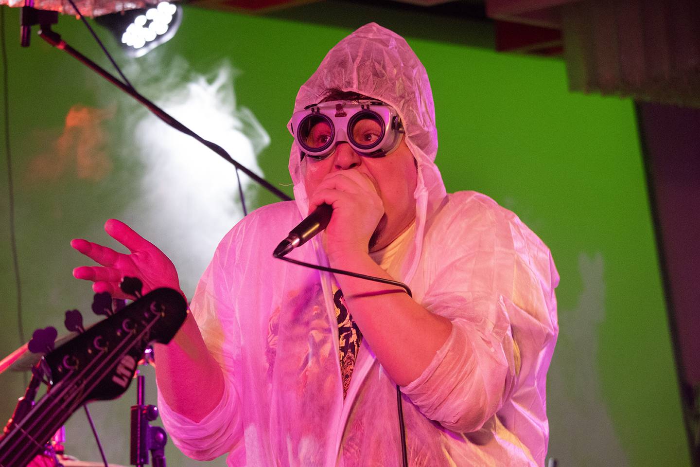 Rok 2023 objektivem fotografů | Linda Trnková nafotila přes 150 kapel. Vyrazila na Brutal Assault i Basinfirefest