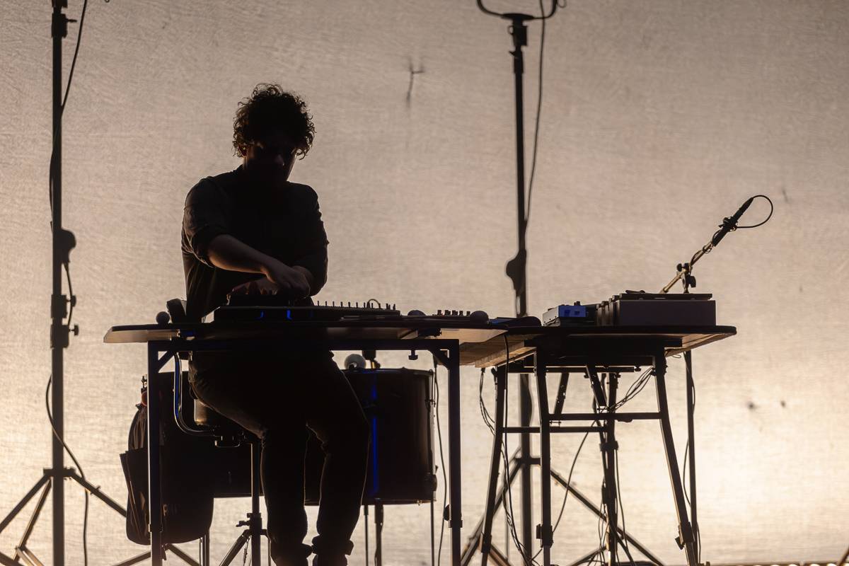 Rok 2023 objektivem fotografů | První sezóna Adama Karaffy u iREPORTu. Fotil 90s Explosion, LP i Ewu Farnou v O2 areně