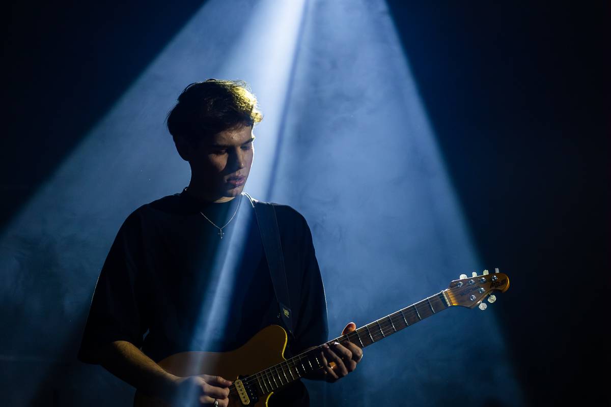 Rok 2023 objektivem fotografů | První sezóna Adama Karaffy u iREPORTu. Fotil 90s Explosion, LP i Ewu Farnou v O2 areně