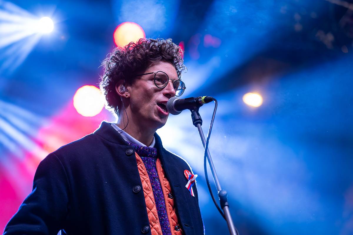 Rok 2023 objektivem fotografů | První sezóna Adama Karaffy u iREPORTu. Fotil 90s Explosion, LP i Ewu Farnou v O2 areně