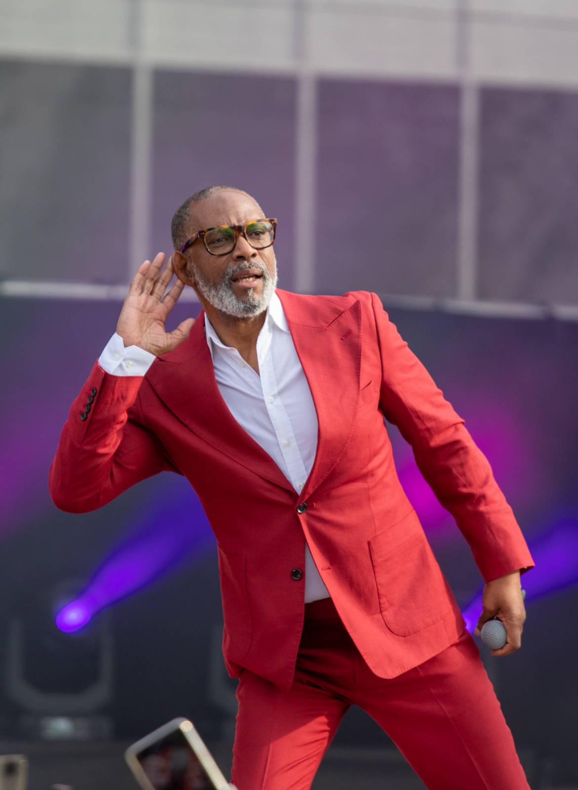 Rok 2023 objektivem fotografů | První sezóna Adama Karaffy u iREPORTu. Fotil 90s Explosion, LP i Ewu Farnou v O2 areně