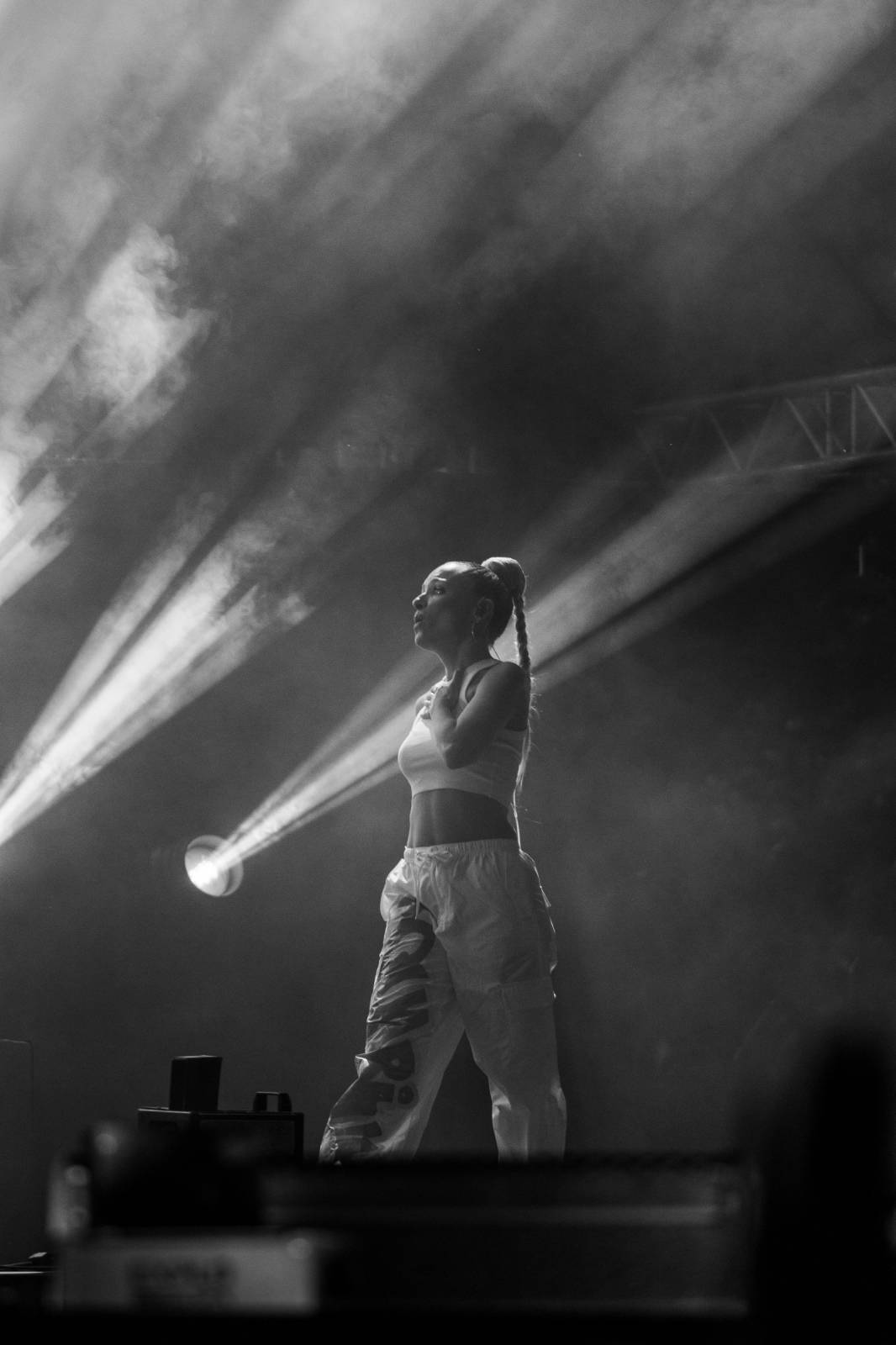 Rok 2023 objektivem fotografů | První sezóna Adama Karaffy u iREPORTu. Fotil 90s Explosion, LP i Ewu Farnou v O2 areně