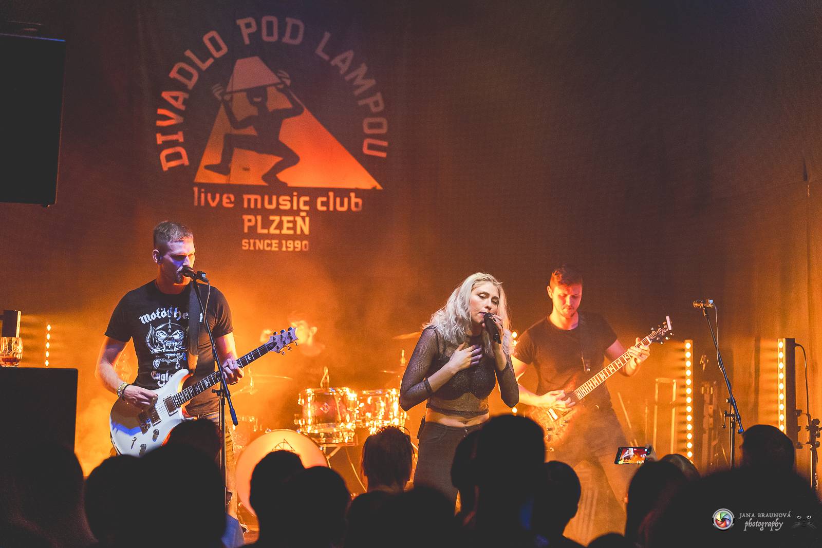 Jamaron oslavili v Plzni desátiny, vzpomínali i na zesnulého baskytaristu