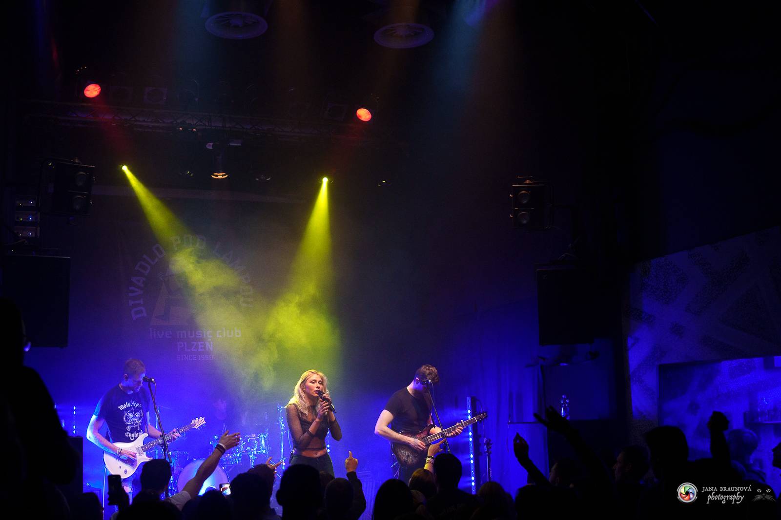 Jamaron oslavili v Plzni desátiny, vzpomínali i na zesnulého baskytaristu