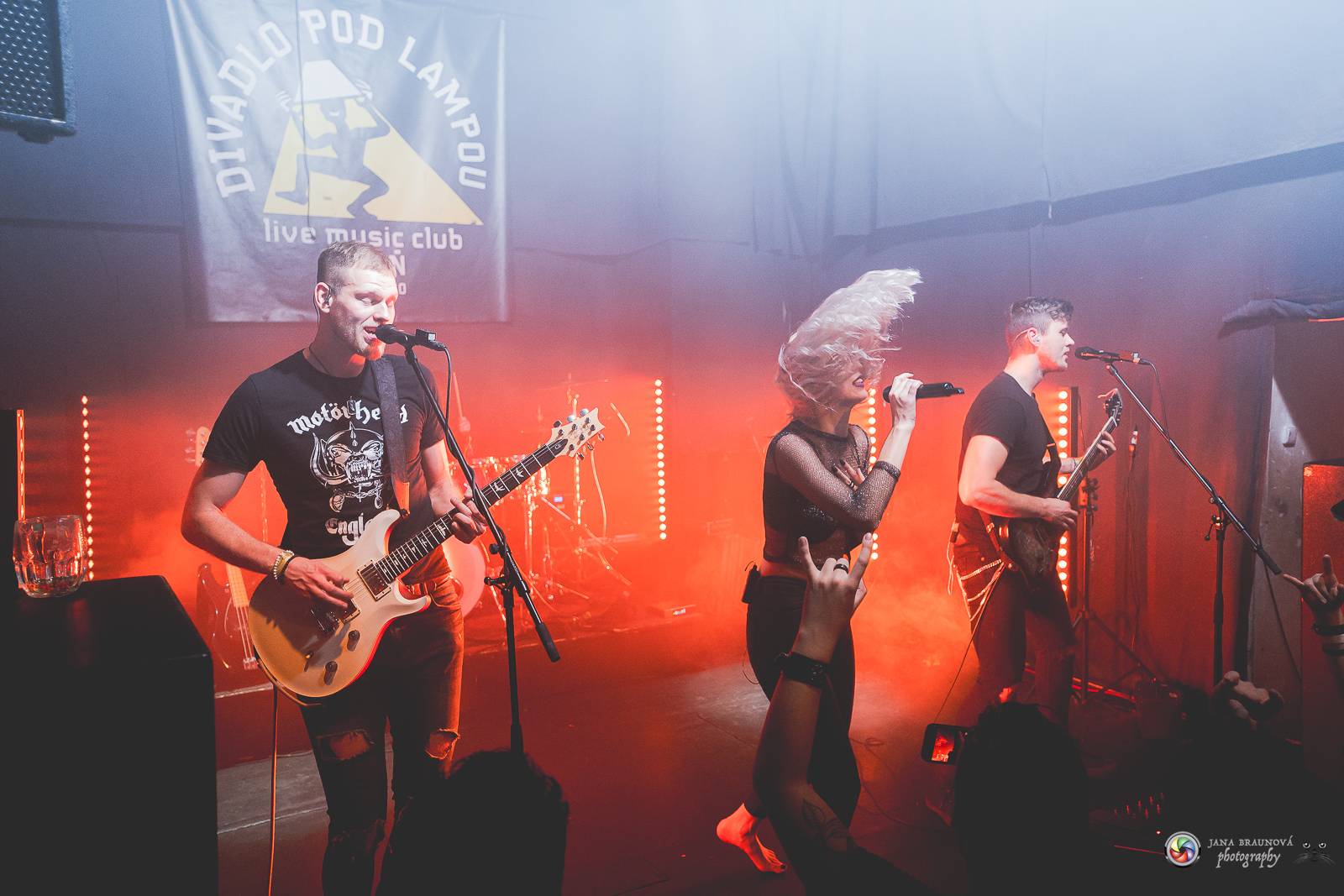 Jamaron oslavili v Plzni desátiny, vzpomínali i na zesnulého baskytaristu